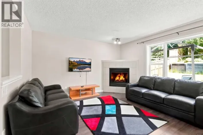 88 Rockyledge Crescent NW, Calgary