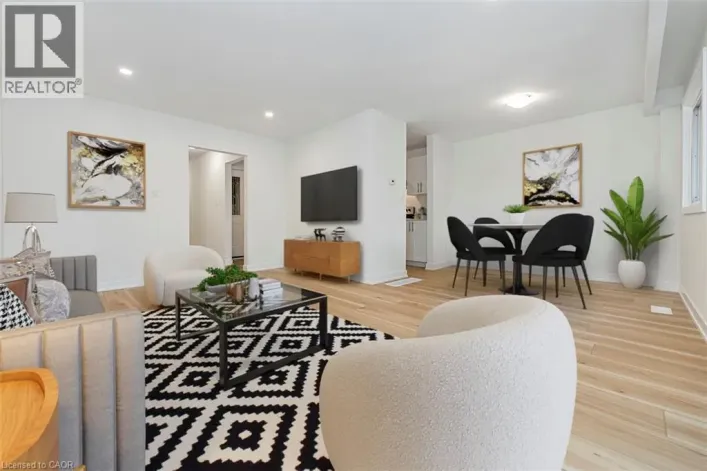 88 TUNBRIDGE Crescent Unit# 1, Hamilton