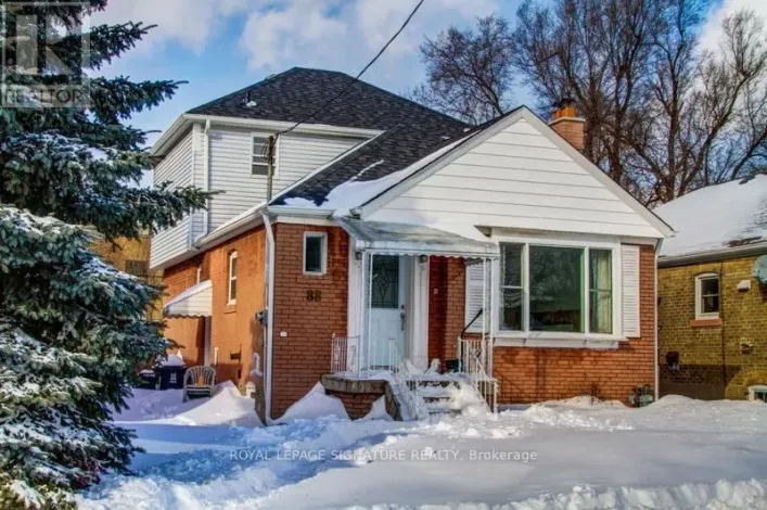 88 WESTVIEW BOULEVARD, Toronto