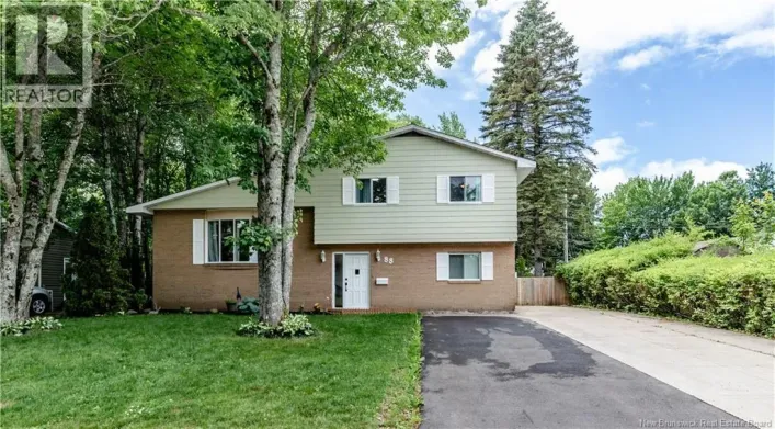 House for sale: 88 Woodleigh Street, Moncton