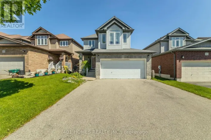 880 FRONTENAC CRESCENT, Woodstock