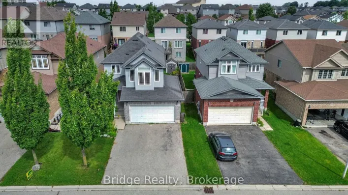 880 FRONTENAC CRESCENT, Woodstock
