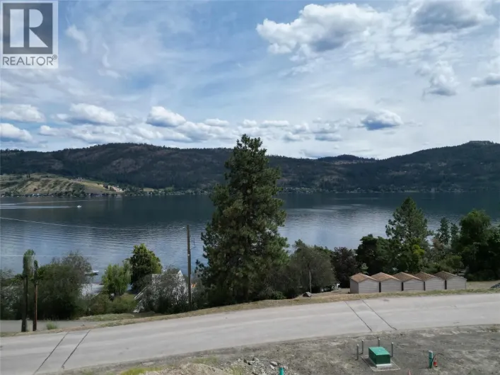 8801 Adventure Bay Road, Vernon