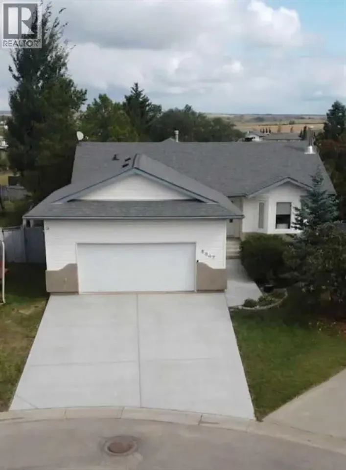 8802 117 Avenue, Grande Prairie