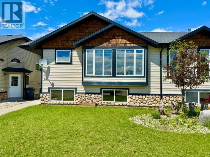 881 Kettles Street, Pincher Creek