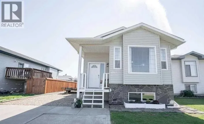 8813 110a Avenue, Grande Prairie