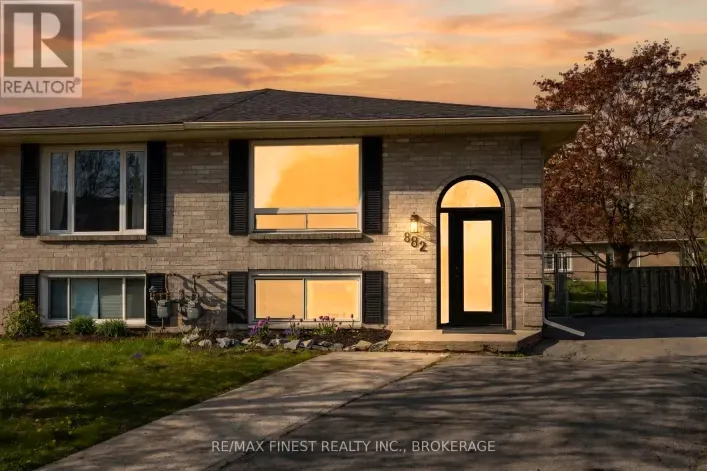 882 BEACONHILL COURT, Kingston