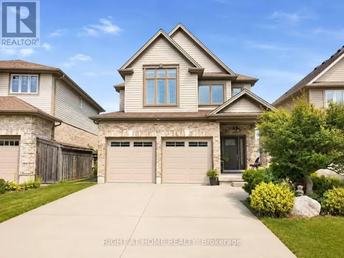 882 KETTLERIDGE STREET, London North