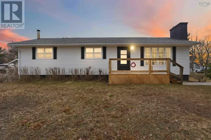 882 Tremont Mountain Road, Greenwood