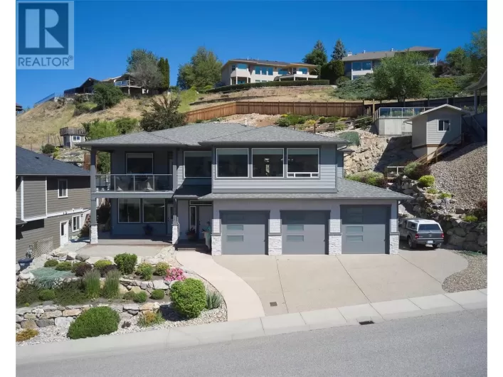 8824 Braeburn Drive, Coldstream