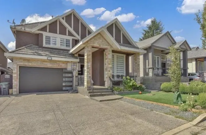 8825 131 STREET, Surrey
