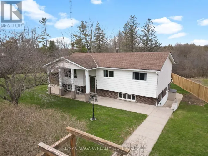 883 RIDGE ROAD N, Fort Erie