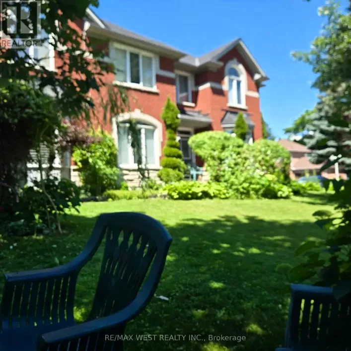 883 STROUDS LANE, Pickering