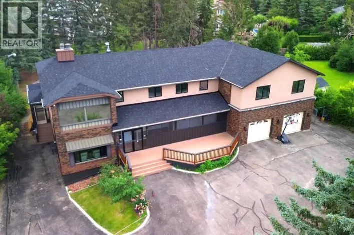 884 EAST CHESTERMERE Drive, Chestermere