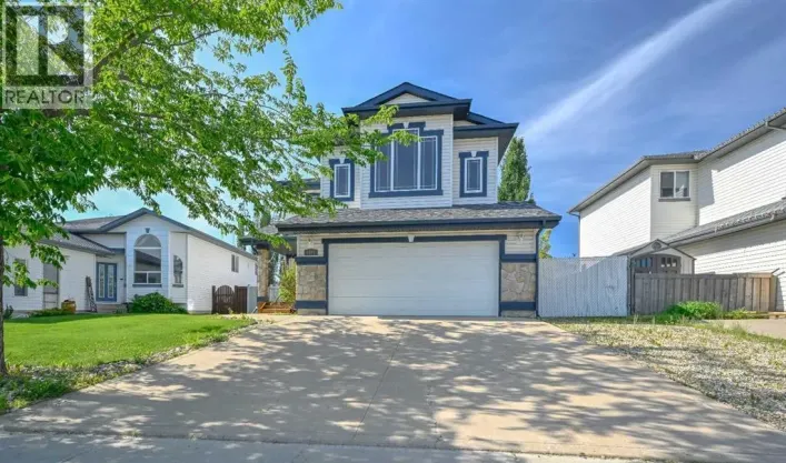 8841 Lakeland Drive, Grande Prairie