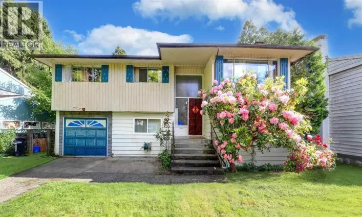 8844 COOK CRESCENT, Richmond