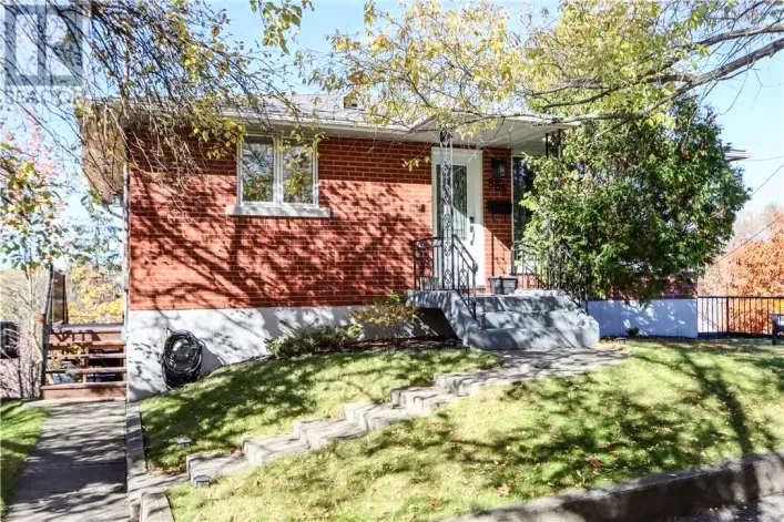 House for sale: 885 Adelaide Street, Sudbury