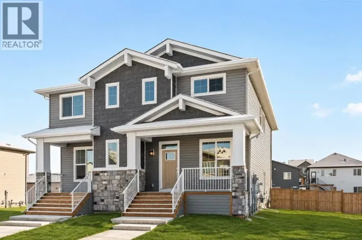 885 Livingston View NE, Calgary