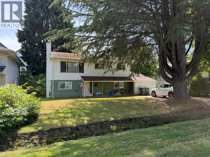 8864 COOK CRESCENT, Richmond