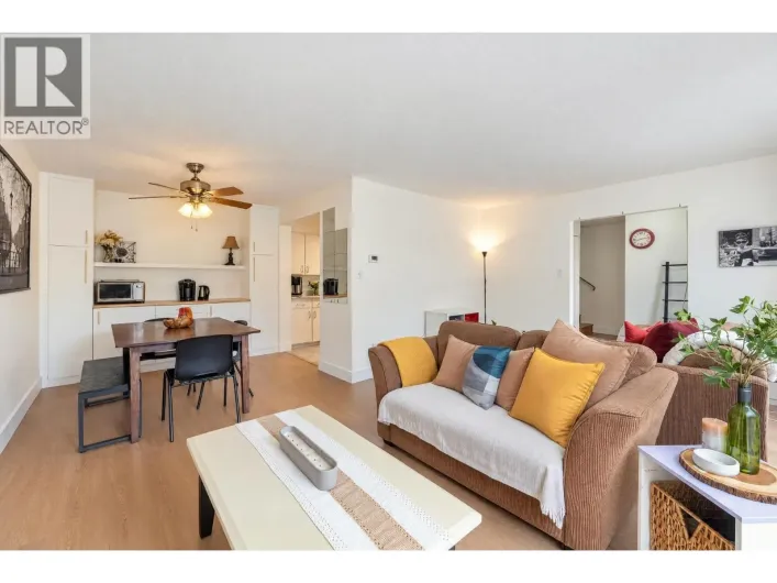 8865 HORNE STREET, Burnaby