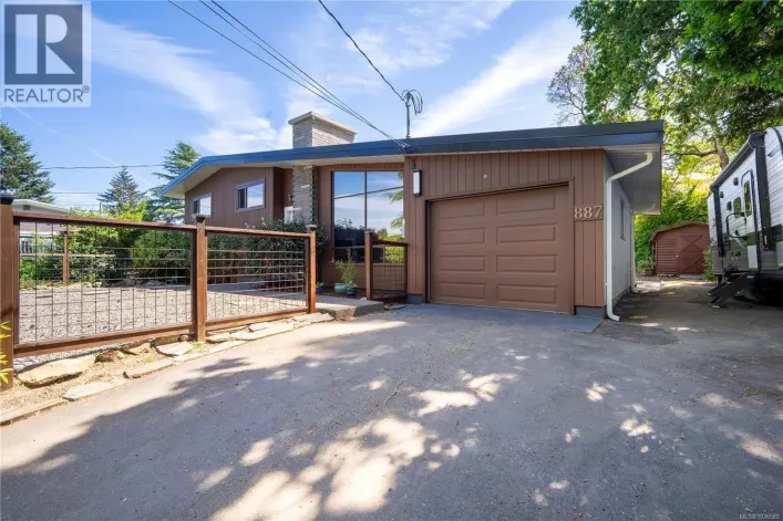 887 Clarke Rd W, Central Saanich