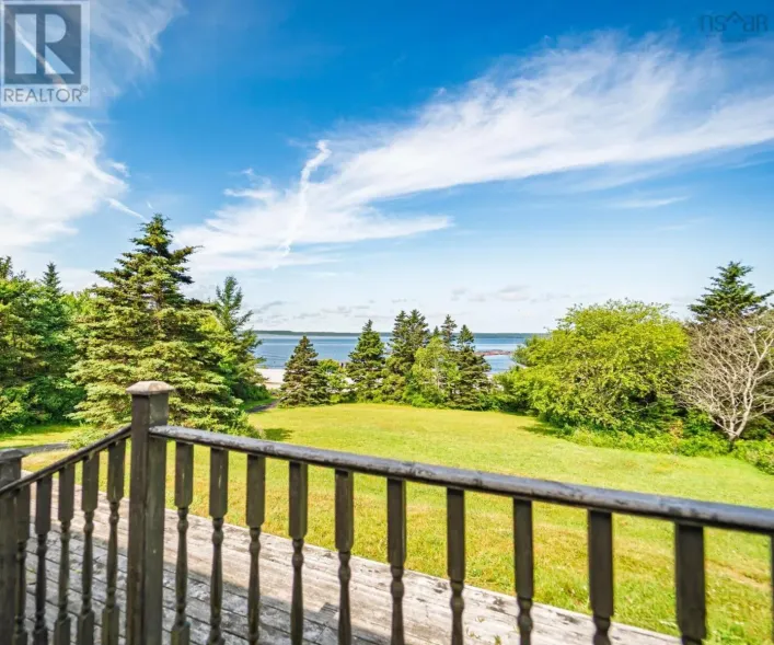 887 Sandy Point Road, Sandy Point