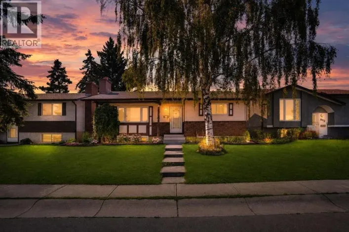 888 Rundlecairn Way NE, Calgary