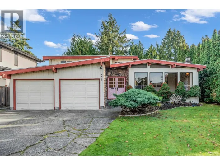 8880 CARMICHAEL STREET, Richmond