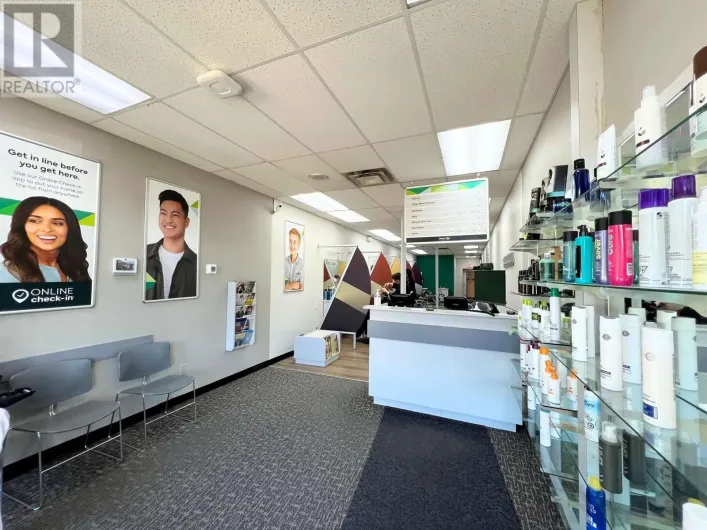 8888 CONFIDENTIAL, North Vancouver