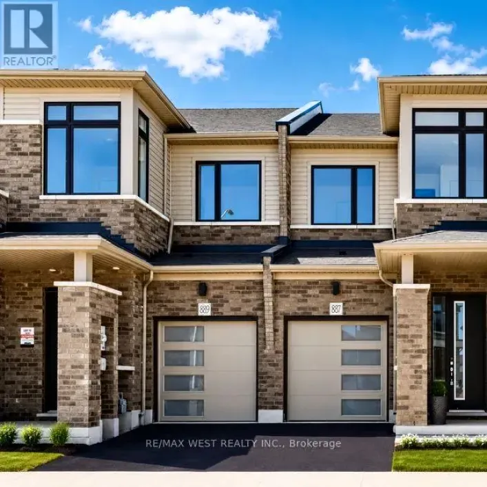 889 DOURO STREET, Stratford