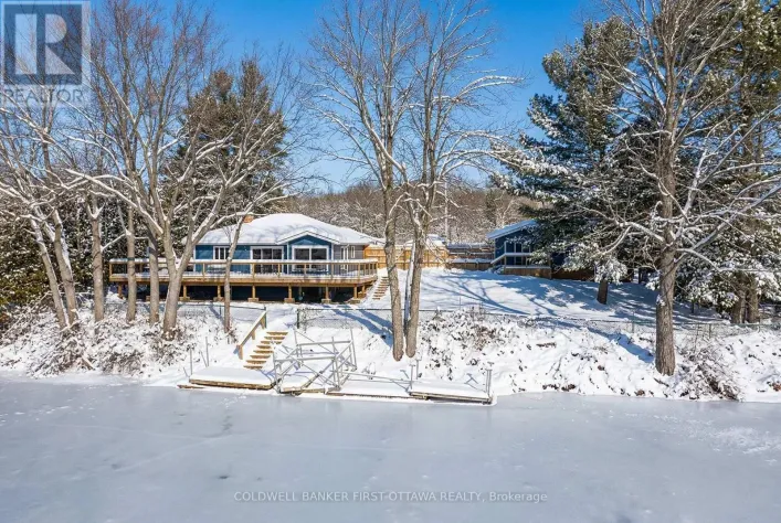 889 JONES POINT ROAD, Tay Valley