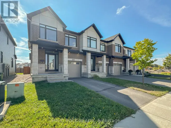 889 SOLARIUM AVENUE, Ottawa