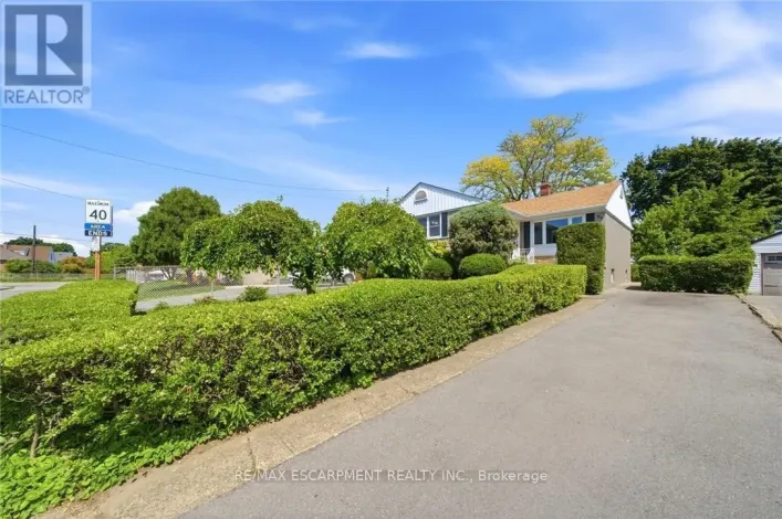 89 CHARLOTTE STREET, Hamilton