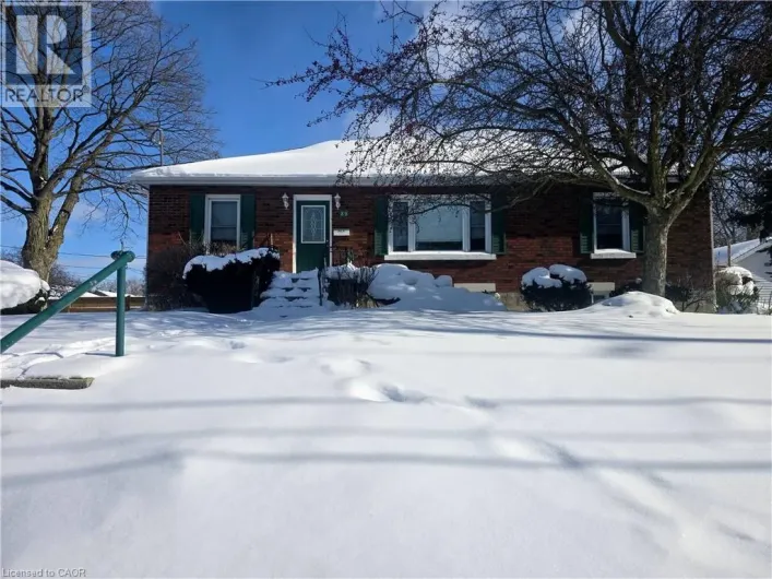 89 ELGIN Street N, Cambridge