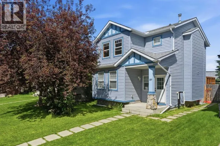 89 Everstone Way SW, Calgary