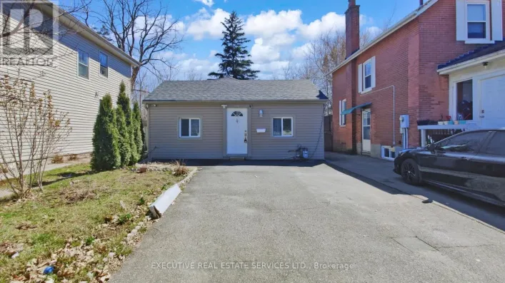 House for sale: 89 JOHN STREET, Brampton