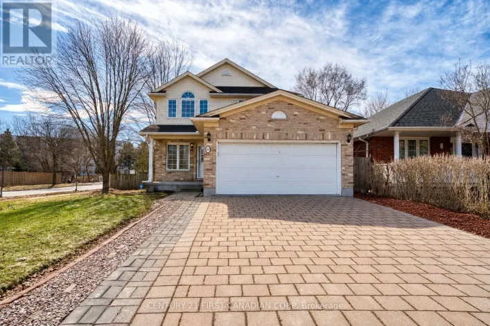 89 MCTAGGART COURT, London North