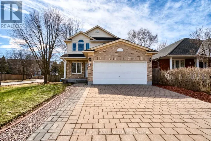 89 MCTAGGART COURT, London North