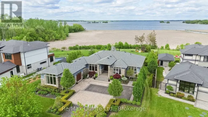 89 NAVIGATION DRIVE, Prince Edward County