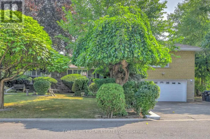 89 PORTAGE AVENUE, Toronto