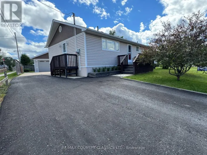 89 SPRUCEDALE STREET, Highlands East