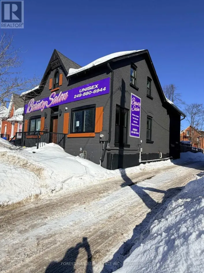 89 TORONTO STREET, Barrie