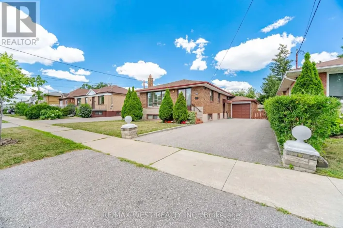 89 WENDELL AVENUE, Toronto