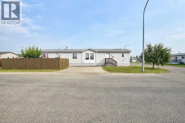 8902 89 Street, Grande Prairie