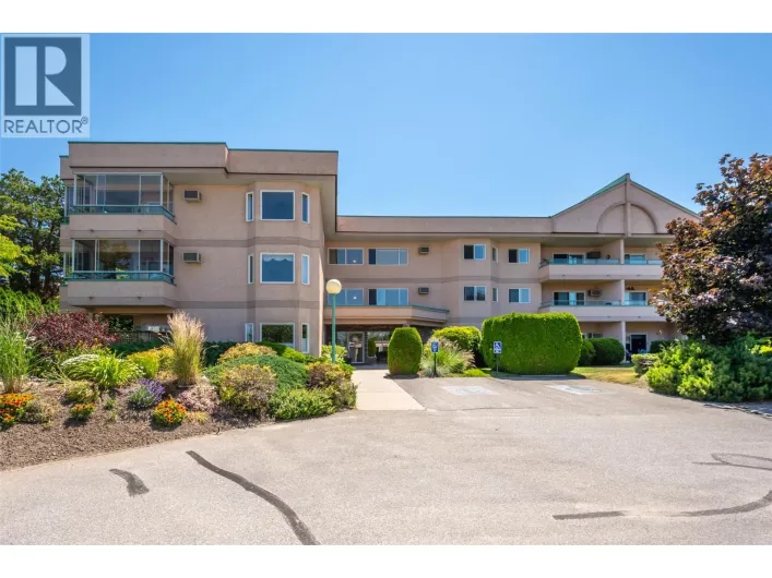 8905 Pineo Court Unit# 208, Summerland
