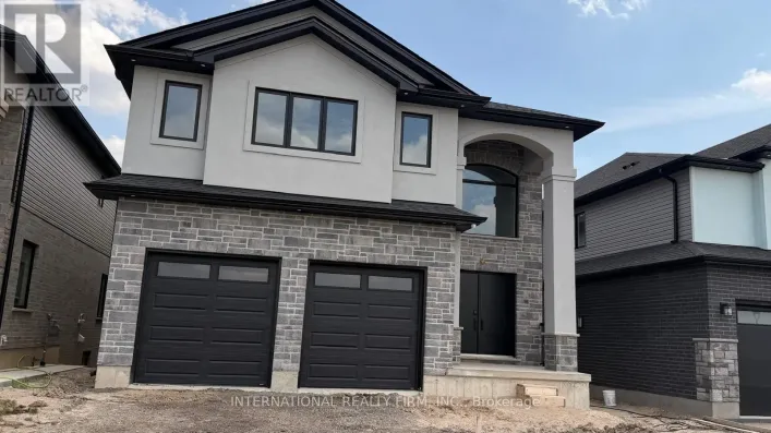 891 DARNLEY BOULEVARD, London South