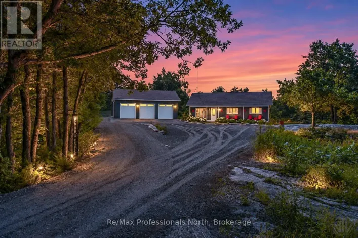 891 PENINSULA ROAD, Gravenhurst)