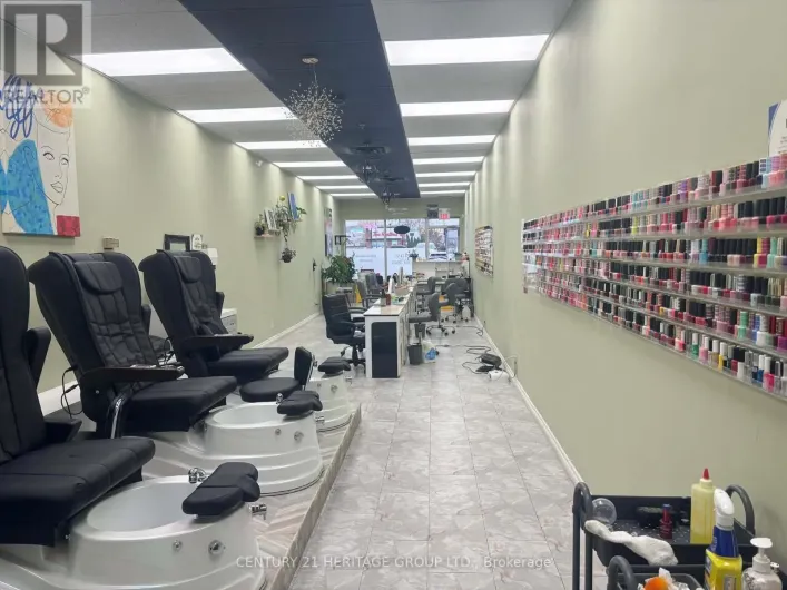 891 UPPER JAMES STREET, Hamilton