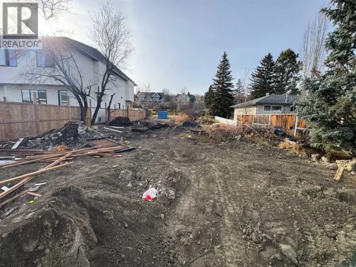 8928 34 Avenue NW, Calgary