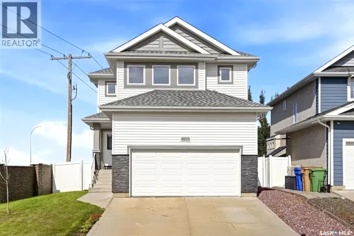 House for sale: 8933 Kestral DRIVE, Regina